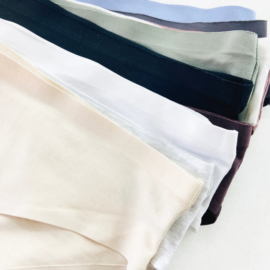 Ladies Mid Rise No Show Hipster Brief Panty