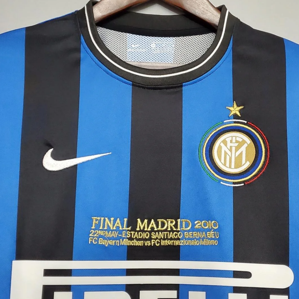 Retro 2010 Inter Milan home Soccer Jersey
